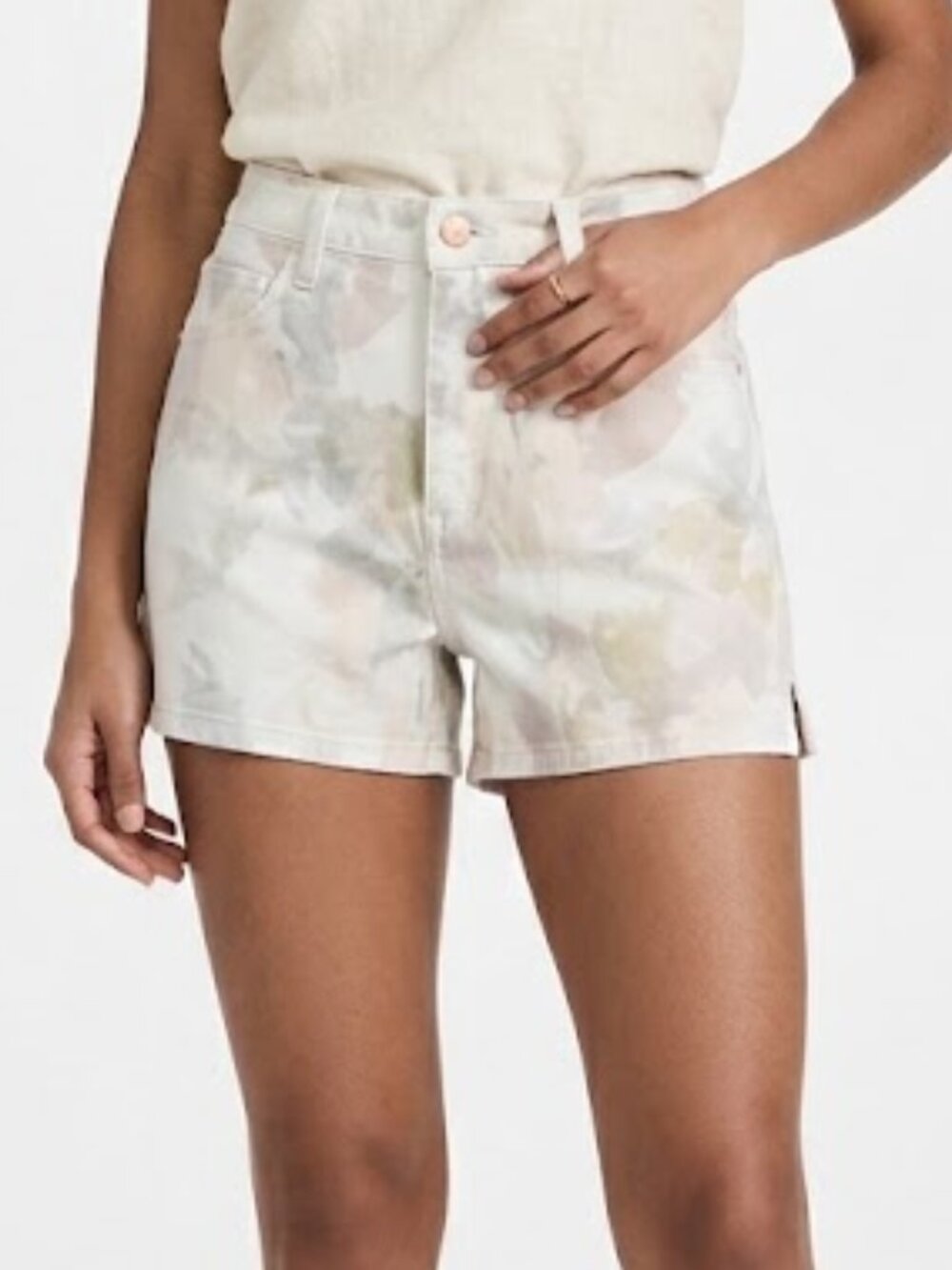 Cream Watercolor Floral Universal Thread High-Rise Midi Shorts Size 12 / 31